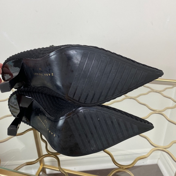 Zara Black Ribbed Sock Boots Booties NWT Pointed Toe High Heel Ankle Boots - Picture 5 of 10